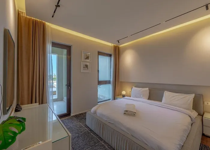 Serene Lakeview Escape 2br At Cyan Elgouna Hurghada